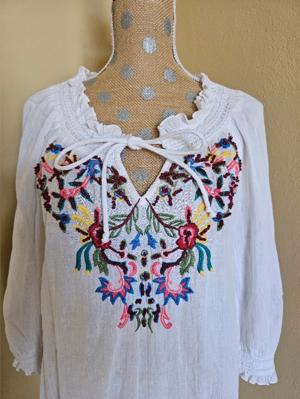 Sundance 100% Cotton Boho Peasant Blouse White Floral Embroidery Puff Sleeve